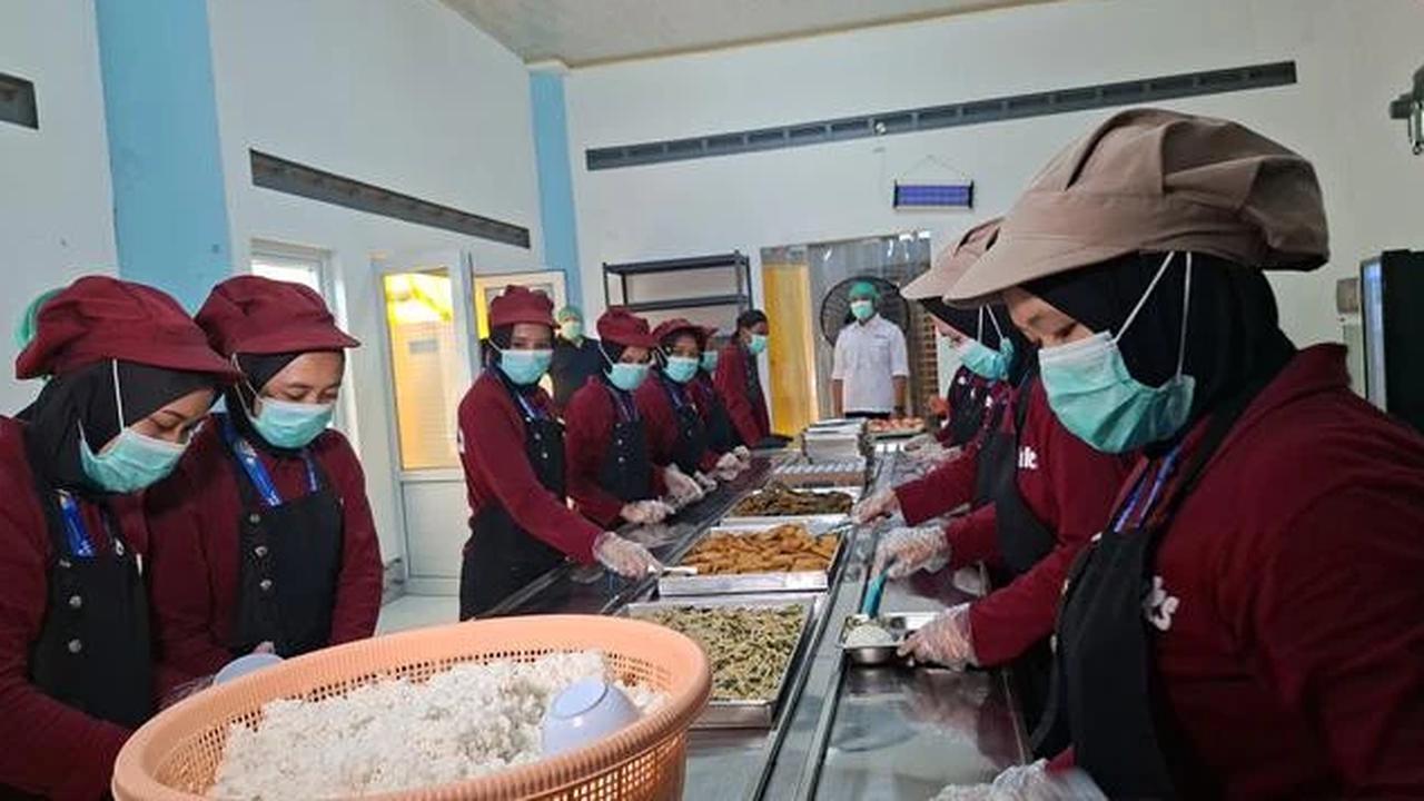 MBG Diusulkan Sasar Anak Jalanan hingga Penyandang Disabilitas, Ini Reaksi Istana