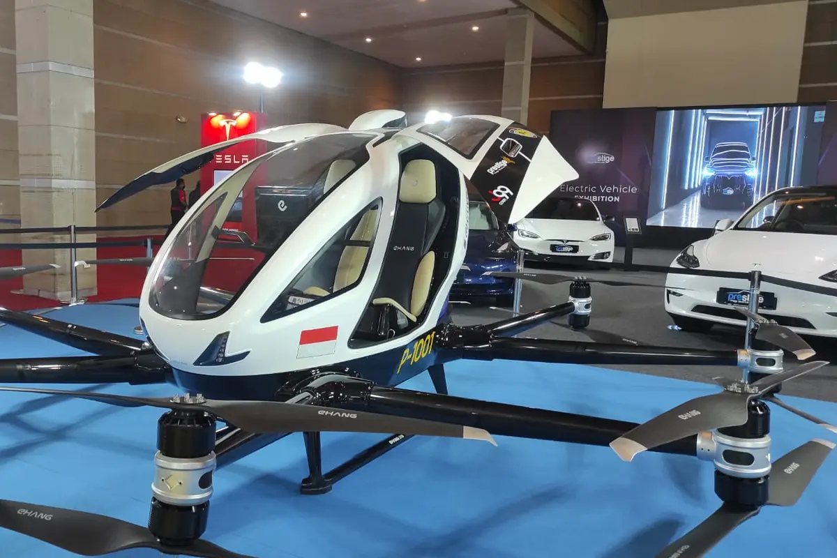 Taksi terbang EHang 216 (Arief A/Liputan6.com)