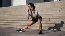 ilustrasi hiit workout/Photo by MAX LIBERTINE on Unsplash