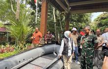 KLH Serahkan Bantuan Perahu Karet untuk Bali, Perkuat Kesiapsiagaan Bencana dan Penanganan Sampah
