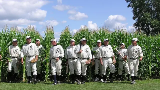 Field of Dreams (1989)