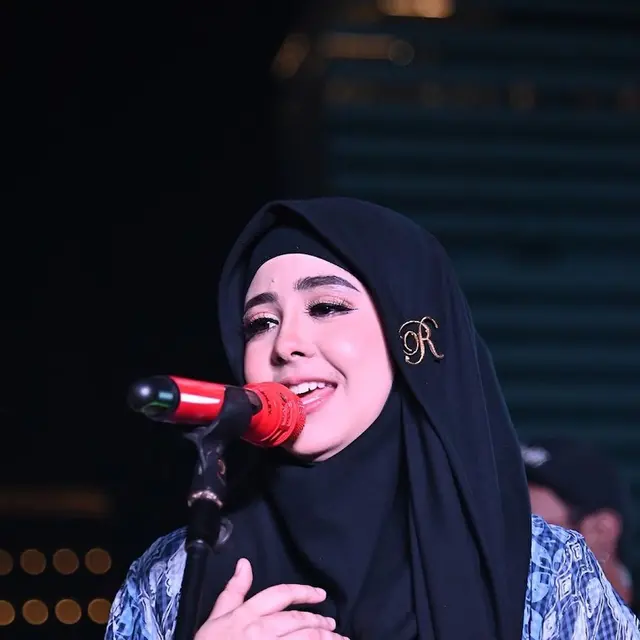 Pernah Dikritik karena Penampilan Berubah, Ini 6 Potret Terbaru Risty Tagor Main Film