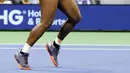 Petenis Amerika Serikat, Serena Williams mengembalikan bola ke arah petenis Ukraina, Elina Svitolina pada babak semifinal AS Terbuka 2019 di USTA Billie Jean King National Tennis Center, Rabu (5/9/2019). Serena melangkah ke final setelah mengalahkan Svitolina 6-3 dan 61. (Elsa/Getty Images/AFP)