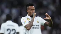 Dua gol Real Madrid dicetak oleh Marco Asensio pada menit ke-42 dan Eder Militao menit 48. (AP Photo/Manu Fernandez)