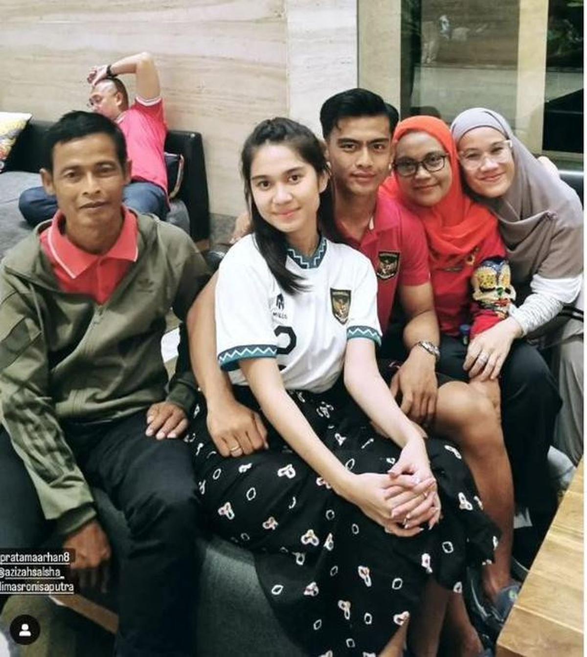 6 Potret Kenangan Ayah Pratama Arhan, Sosok Sederhana Penuh Dukungan
