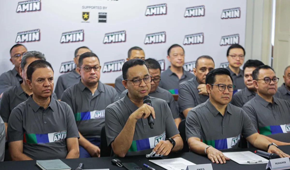 Anies mengatakan, Gede Widiade merupakan tokoh sepak bola Indonesia asal Bali. Pengusaha dan pernah memimpin 7 klub di Liga Indonesia dari pelbagai kasta kompetisi.<br>