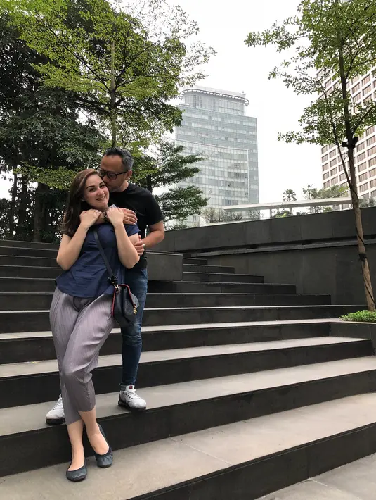 (Instagram/monaratuliu)