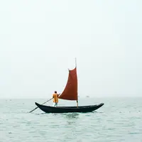 Tak memiliki visa untuk terbang, pria vietnam ini nekat dayung perahu sendirian dari thailand ke india demi berjumpa istri. (pexels/md towhidul).
