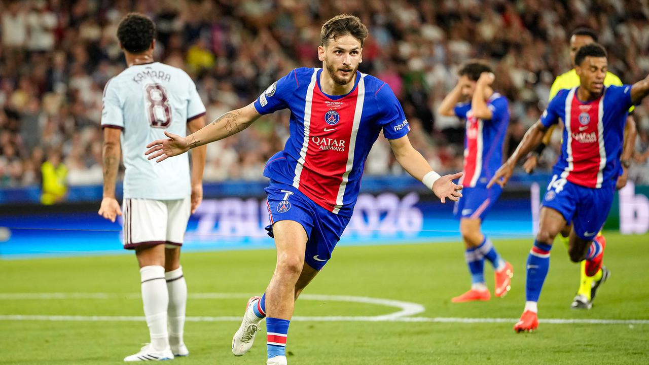 PSG Pertahankan Gelar Piala Super Eropa Usai Tumbangkan Aston Villa
