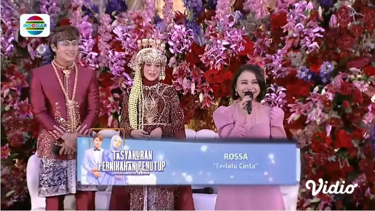 Rossa tampil diacara Tasyakuran Pernikaha Rizky Billar dan Lesti Kejora