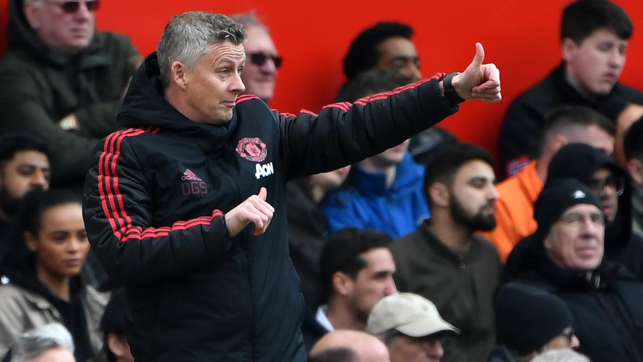 Pogba Dua Gol, MU Bungkam West Ham