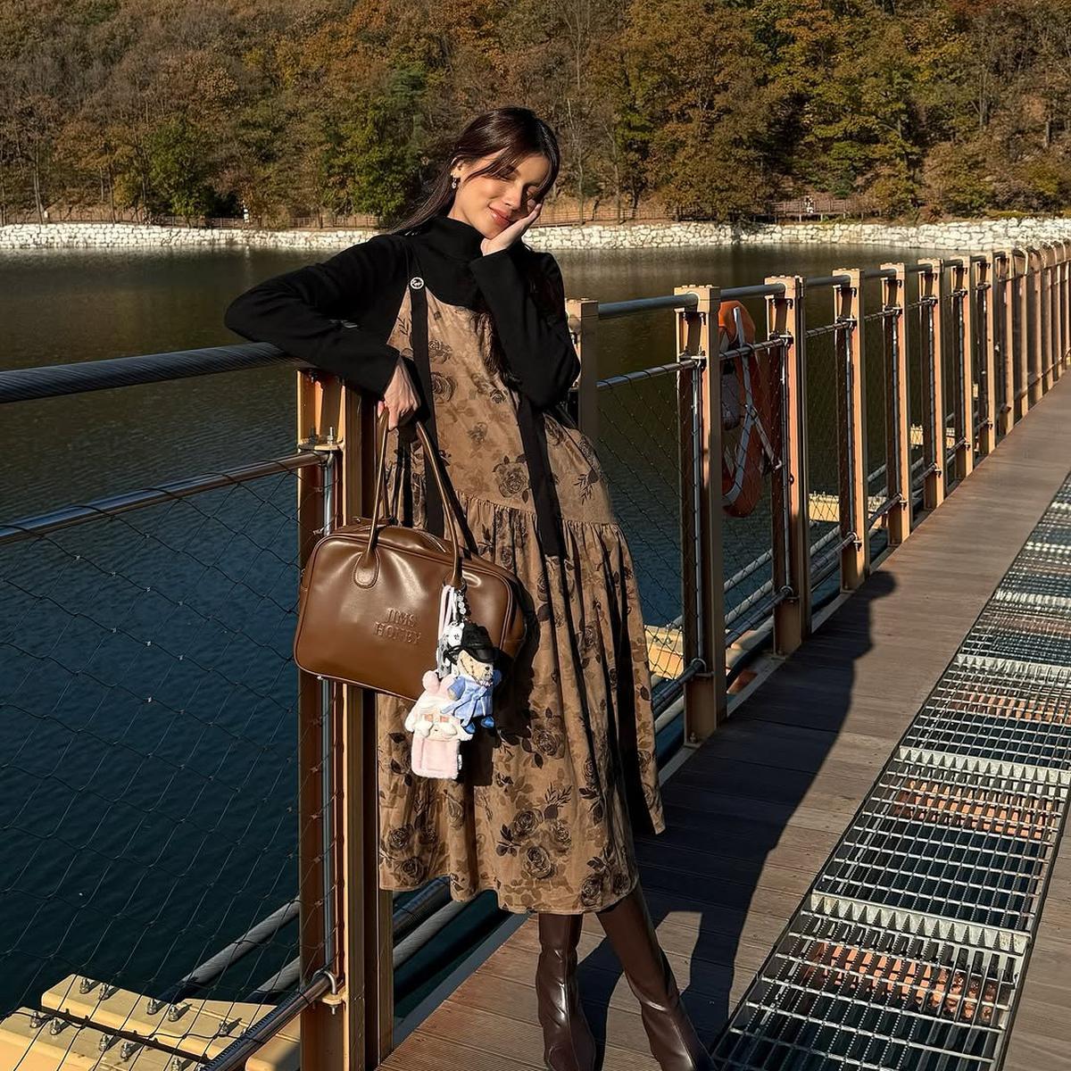 Potret Sabrina Chairunnisa Kala Berlibur di Korea (credit: instagram/sabrinachairunnisa_)