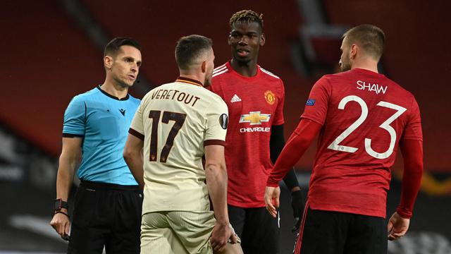 FOTO: Momen Tiga Pergantian Pemain AS Roma yang Jadi Pemicu Manchester United Superior di Babak Kedua Laga Leg Pertama Semifinal Liga Europa - Jordan Veretout