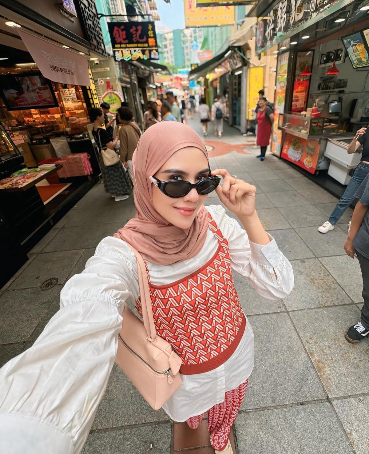 Momen Keseruan Syahnaz saat Jalan-jalan di Macau