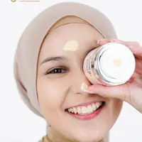 Kulit lebih sehat dengan rangkaian produk probiotik dari eBright Skin.