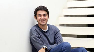 Editor Says Cinta Sejati Bryan Jordan Mckenzie Dan Irena Justine News Entertainment Fimela Com