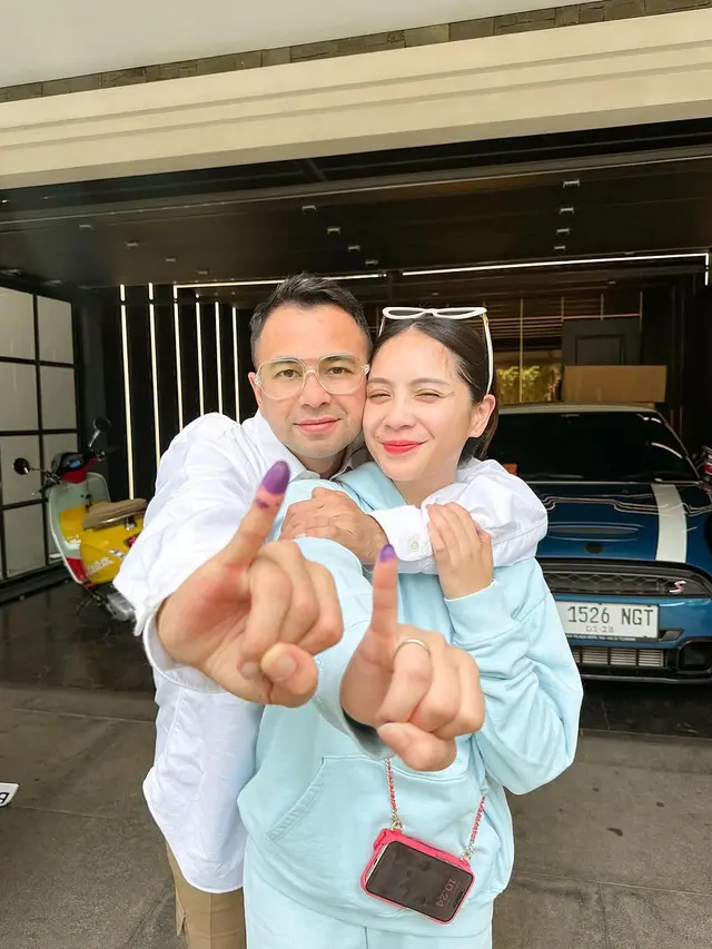 Gaya Nyoblos Public Figure di Pilkada Serentak 2024, Dari Nagita Slavina hingga Agus Harimurti Yudhoyono