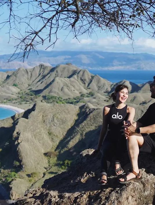 Syahnaz dan Jeje Labuan Bajo (Instagram/syahnazs)