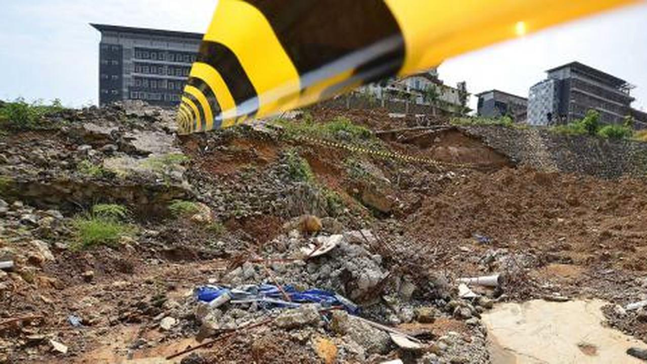 Politikus Demokrat lebih suka Panja ketimbang Pansus Hambalang