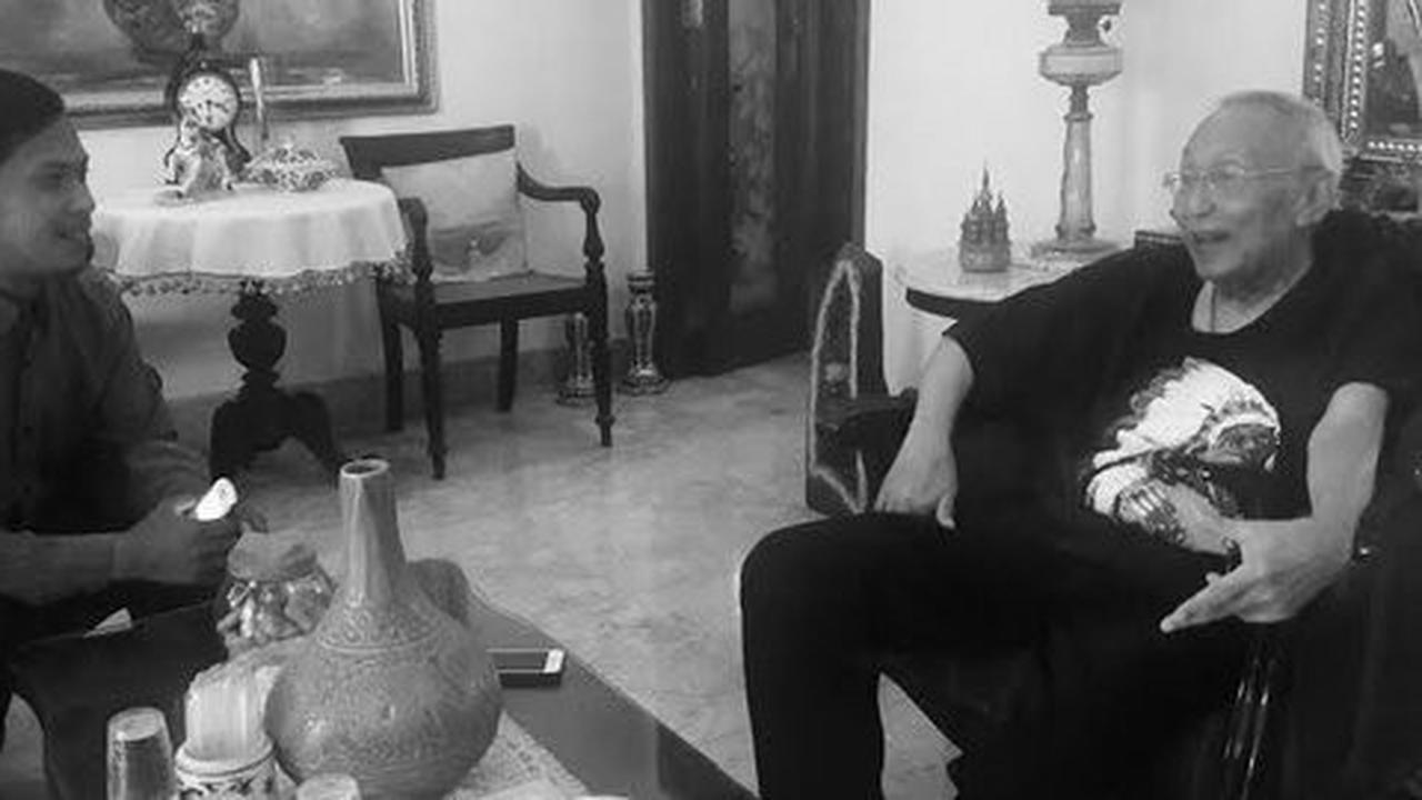 Paling lama awal 2016 Jokowi jatuh