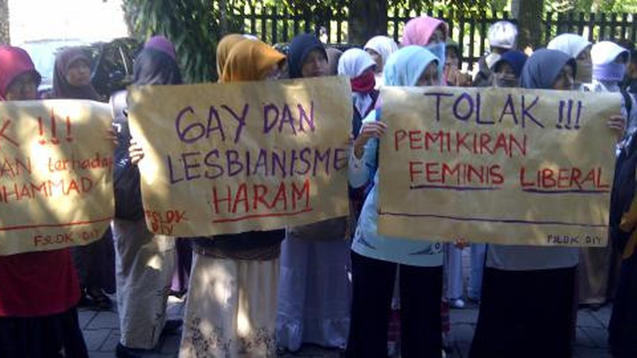 Pembubaran diskusi Irshad Manji, Polri bantah takut ormas