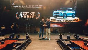 Pada malam anugerah yang dihelat di kawasan Jakarta Selatan pada Selasa (16/12/2025), Mitsubishi Destinator dinobatkan sebagai FORWOT Car of The Year (FCY) 2025. (FORWOT)