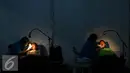 Warga saat diperiksa giginya di Gor Cendrawasih, Jakarta, Sabtu (23/7). Kepolisian Republik Indonesia bersama dengan Pundi Amal SCTV dan Peduli Kasih Indosiar menyelenggarakan Bhakti Kesehatan Polri 2016. (Liputan6.com/Angga Yuniar)