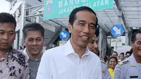 Nama calon presiden dari PDIP Jokowi kembali muncul lagi dalam soal Ujian Nasional.