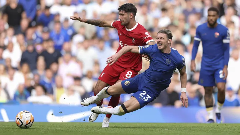 Foto: Aksi Menawan Alexis Mac Allister Warnai Laga Perdana Liverpool di Liga Inggris 2023/2024, Tahan Imbang 1-1 Chelsea