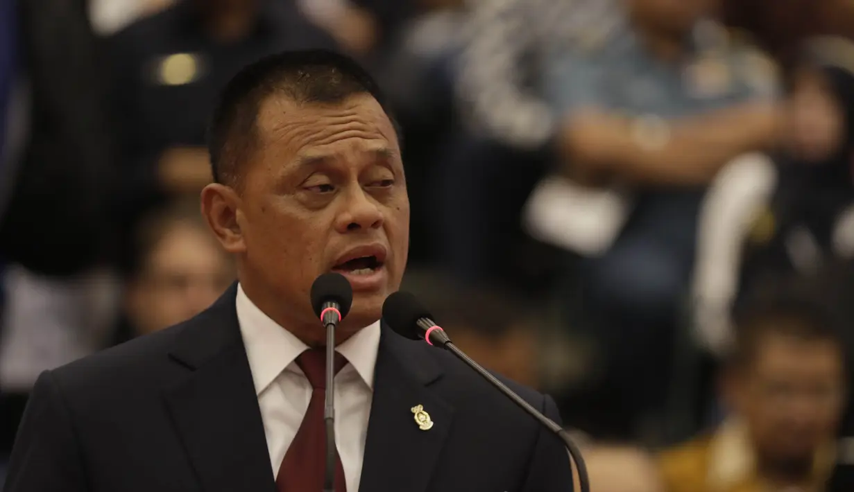 Panglima TNI, Jenderal Gatot Nurmantyo, memberi sambutan dalam Pembukaan Kejuaraan Dunia Karate Junior, Cadet dan U-21 di Indonesia Convetion Exhibition (ICE), Bumi Serpong Damai, Tangerang, Kamis (12/11/2015). (Bola.com/Vitalis Yogi Trisna)