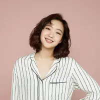 Kim Go Eun merasa cantik dengan gayanya. (Foto: Soompi)