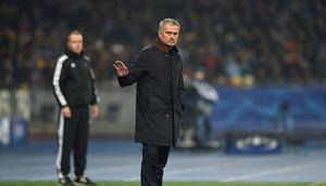 Manajer Jose Mourinho optimsitis akan peluang Chelsea untuk lolos ke babak 16 besar Liga Champions.