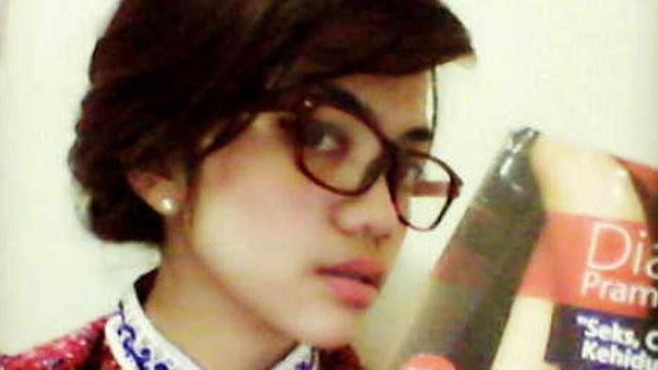 Benarkah jadi pramugari harus cantik?