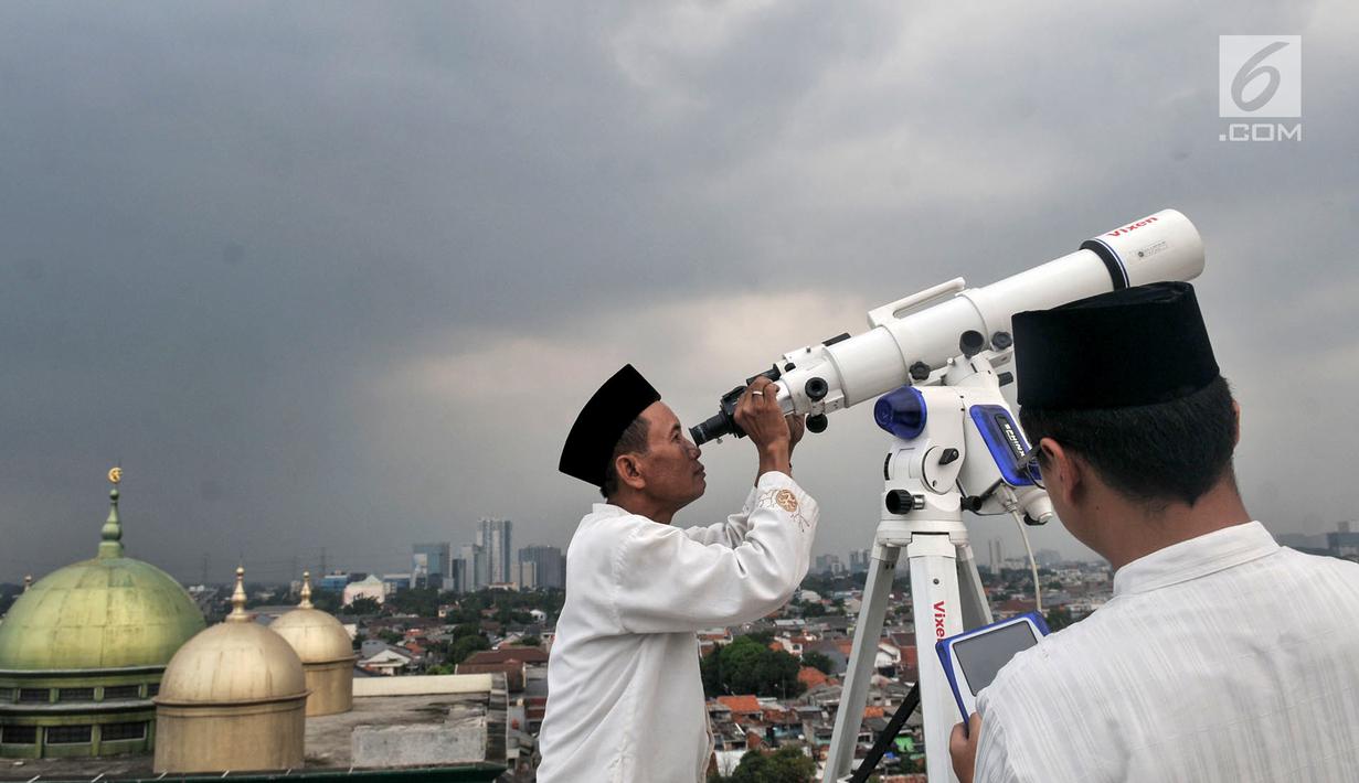 Foto Dari Atap Gedung