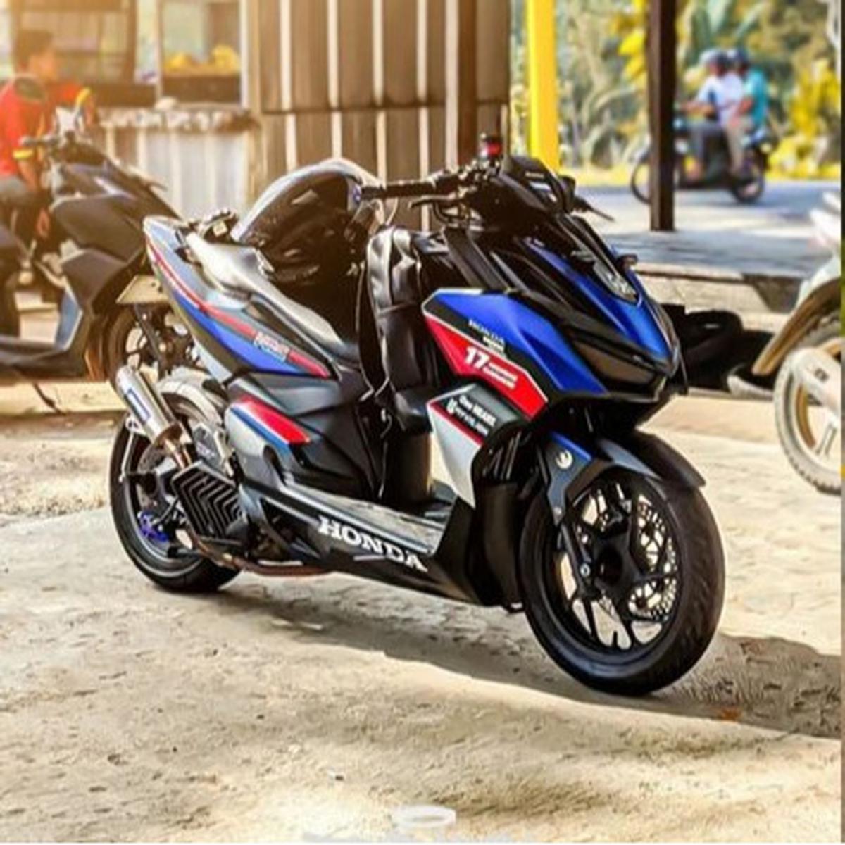 Modifikasi Honda Vario 160 dengan Budget Pelajar, Siap Tampil Keren!