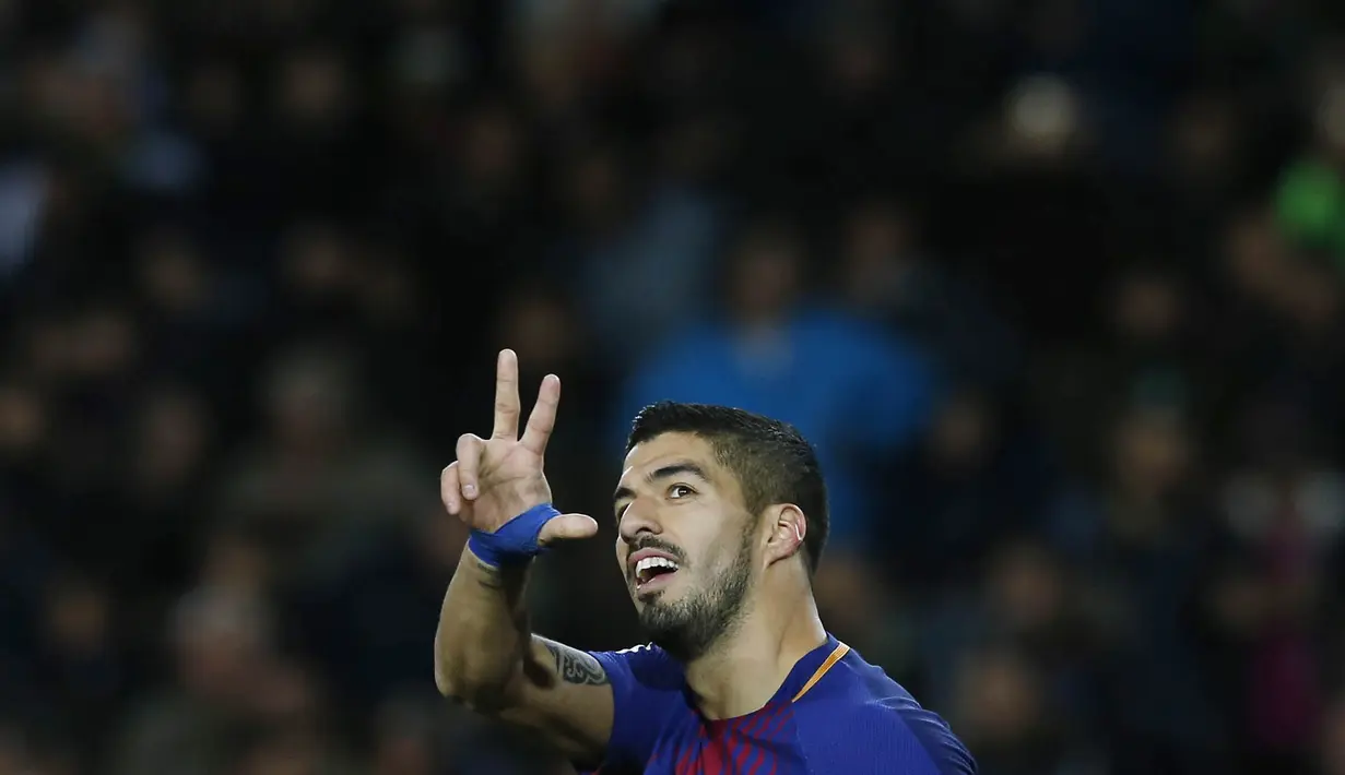 6. Luis Suarez (Barcelona) - 9 Gol. (AP/Manu Fernandez)