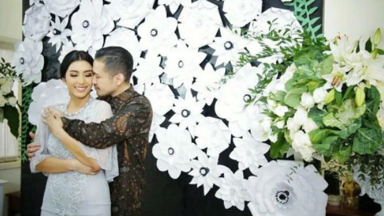 Tyas Mirasih dan Raiden/Instagram.