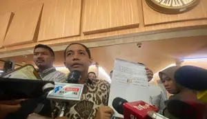 Menhut Akui Bertemu Bupati Kuansing, Diberi Amplop Putih