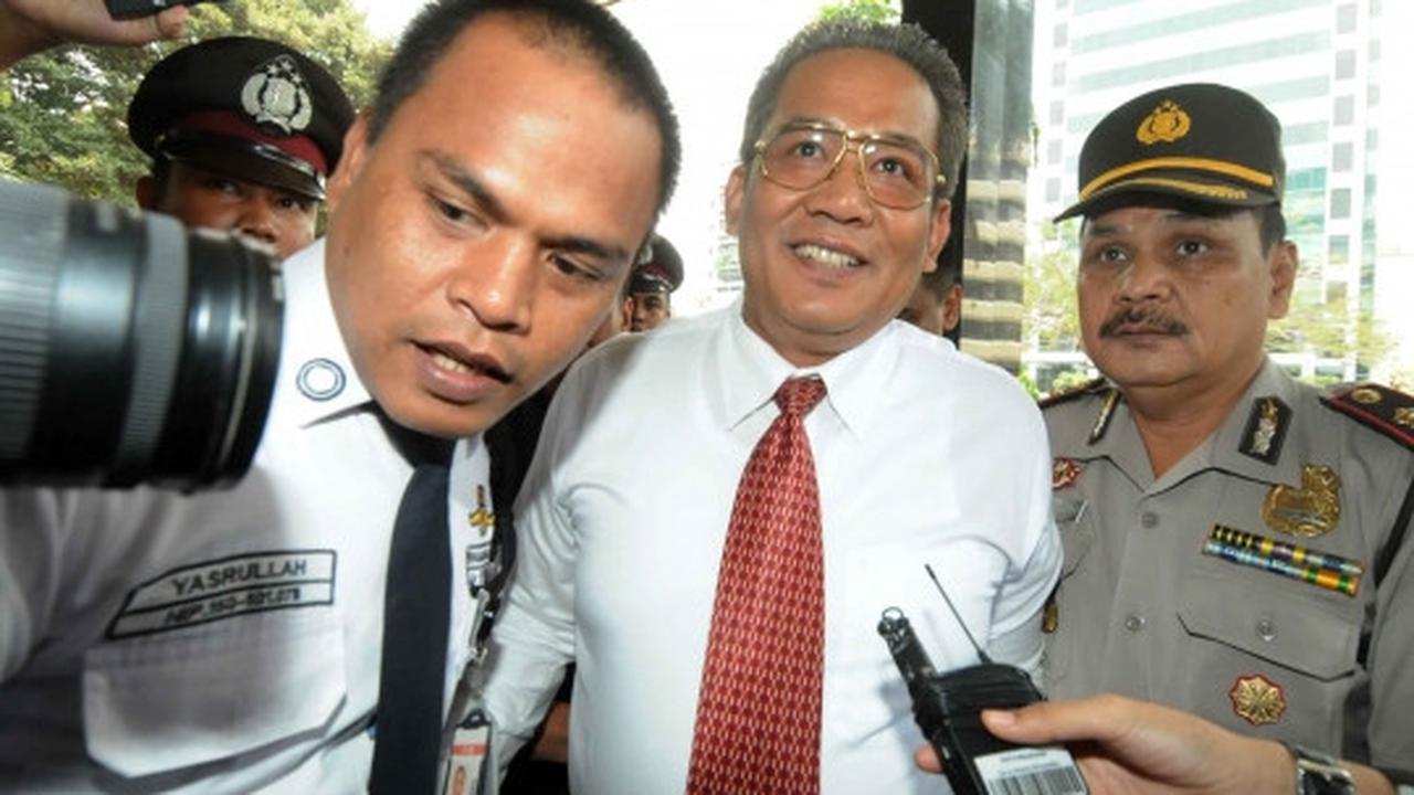 Kabareskrim Anang Iskandar datangi KPK bahas kasus korupsi