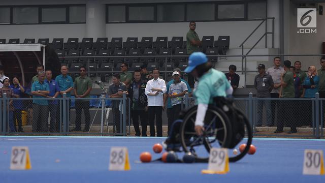 Jokowi Tinjau Latihan Atlet Para Games 2018