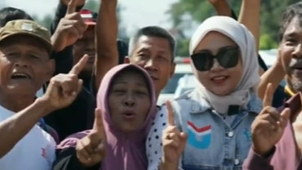 Heboh Kampanye Paslon Bupati Rembang Nekat Gelar Konser Dadakan di Depan Puskesmas, Endingnya Kena Semprot Bawaslu