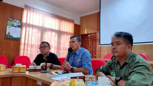 Pantau Gajah Sumatra, BKSDA Sumsel-APP Sinar Mas Pasang GPS Collar