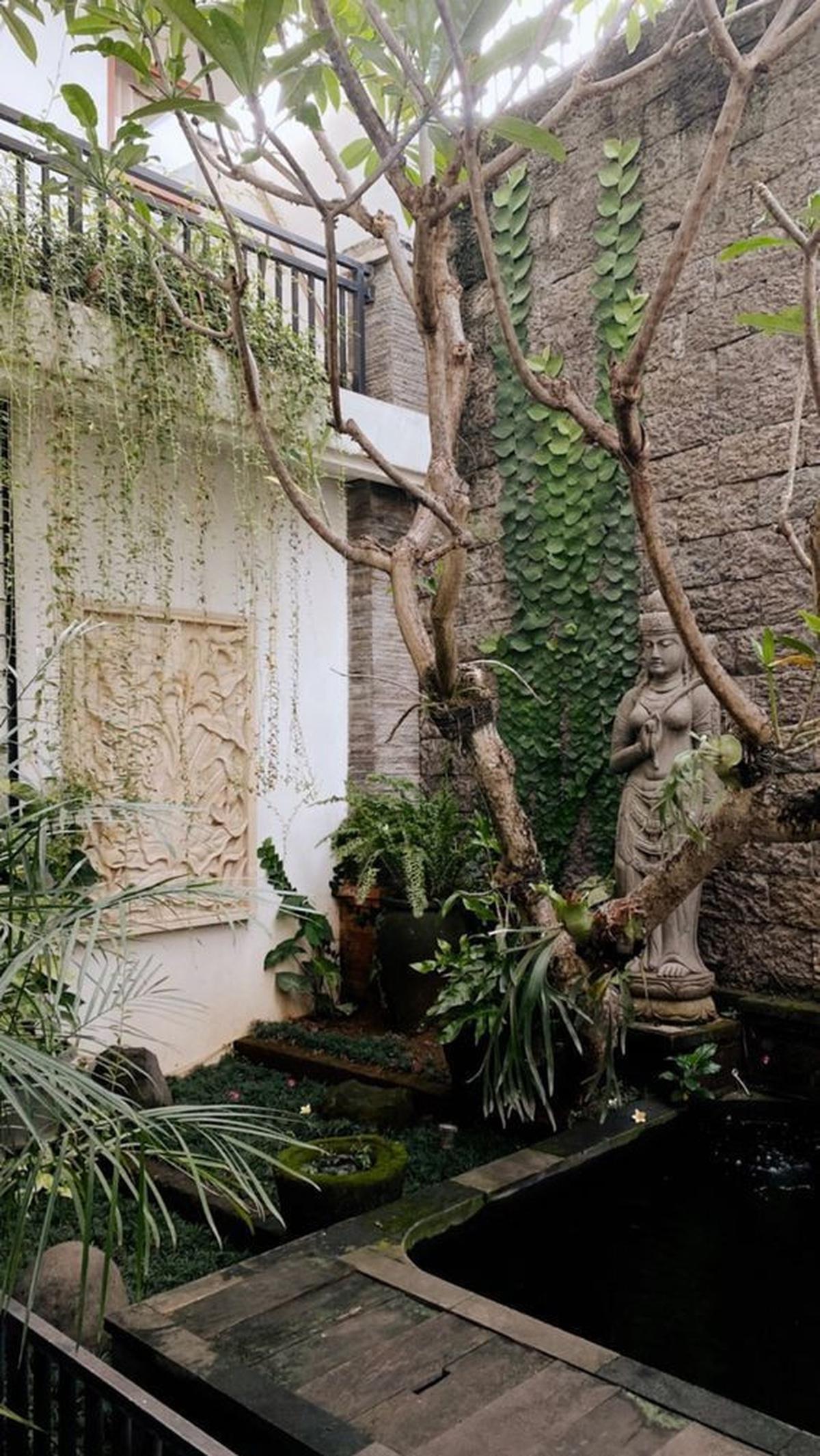 Taman Bali Minimalis Pojok Rumah