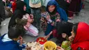 Pakistan telah menerima gelombang pengungsi Afghanistan sejak invasi Soviet ke Kabul pada tahun 1979. (Abdul MAJEED/AFP)