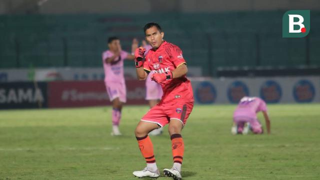 Kiper Persita Tangerang, Dhika Bhayangkara