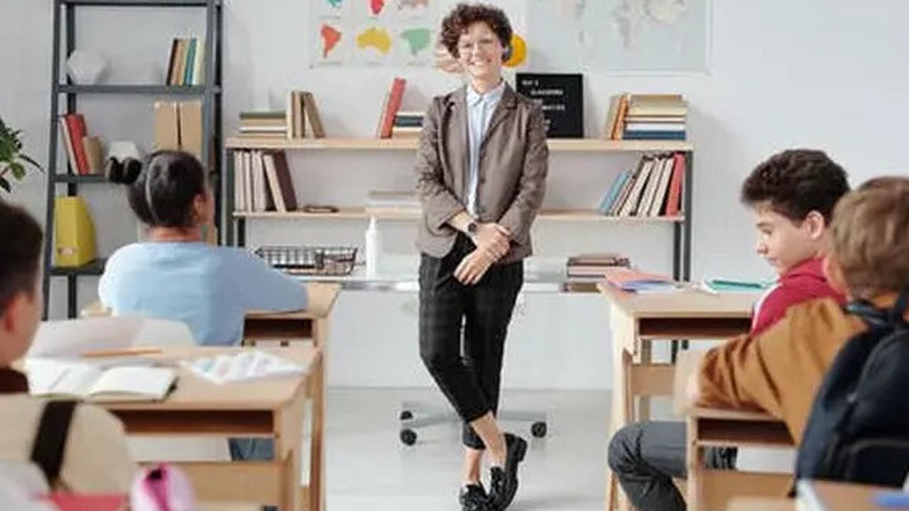 Kapan Hari Guru Nasional Diperingati? Intip Sejarah Perayaannya