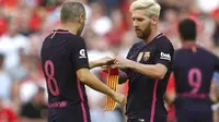 Petinggi Barcelona Ungkap Masa Depan Messi dan Iniesta