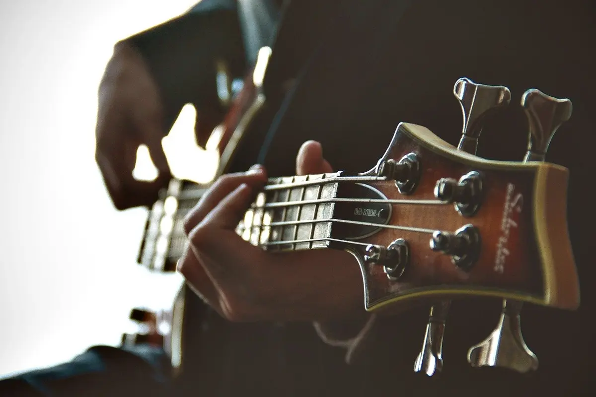 Ilustrasi Lagu