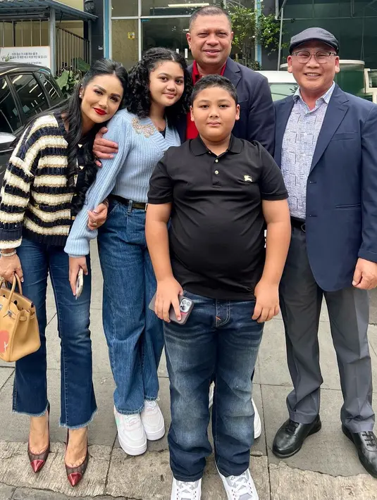 [Instagram/krisdayantilemos]