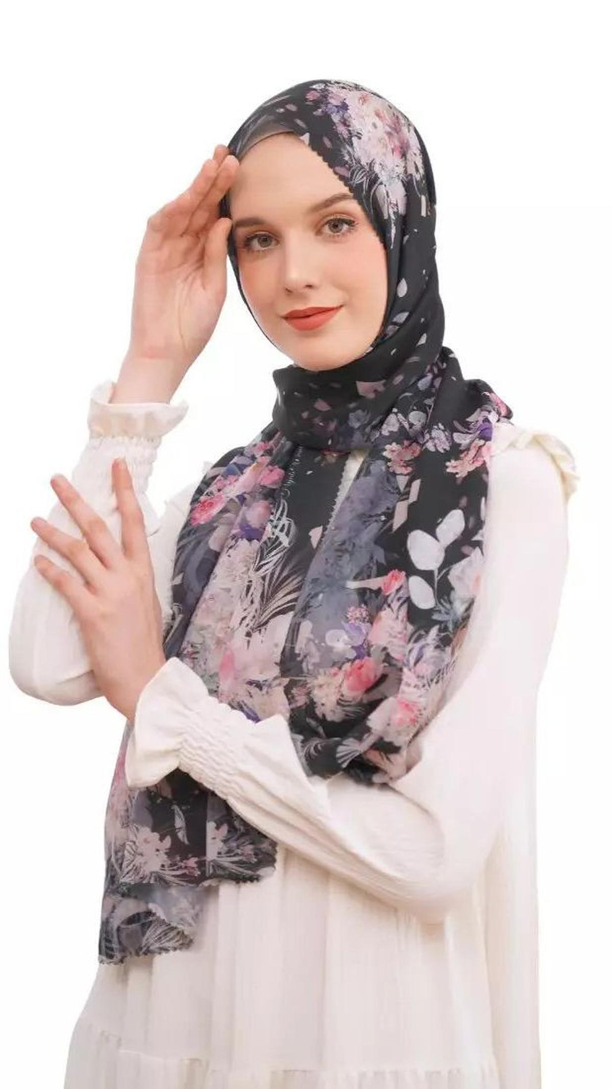 1. Pashmina Emily Series<br>
